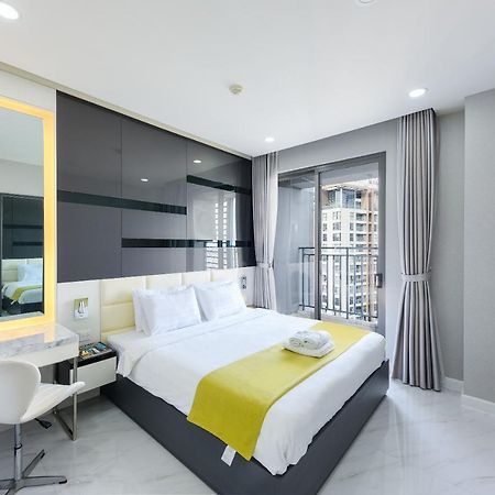 Stellar Cbd Rivergate Apartment - Pool - Free 4G Sim For 3 Nights Bandar Ho Chi Minh Luaran gambar