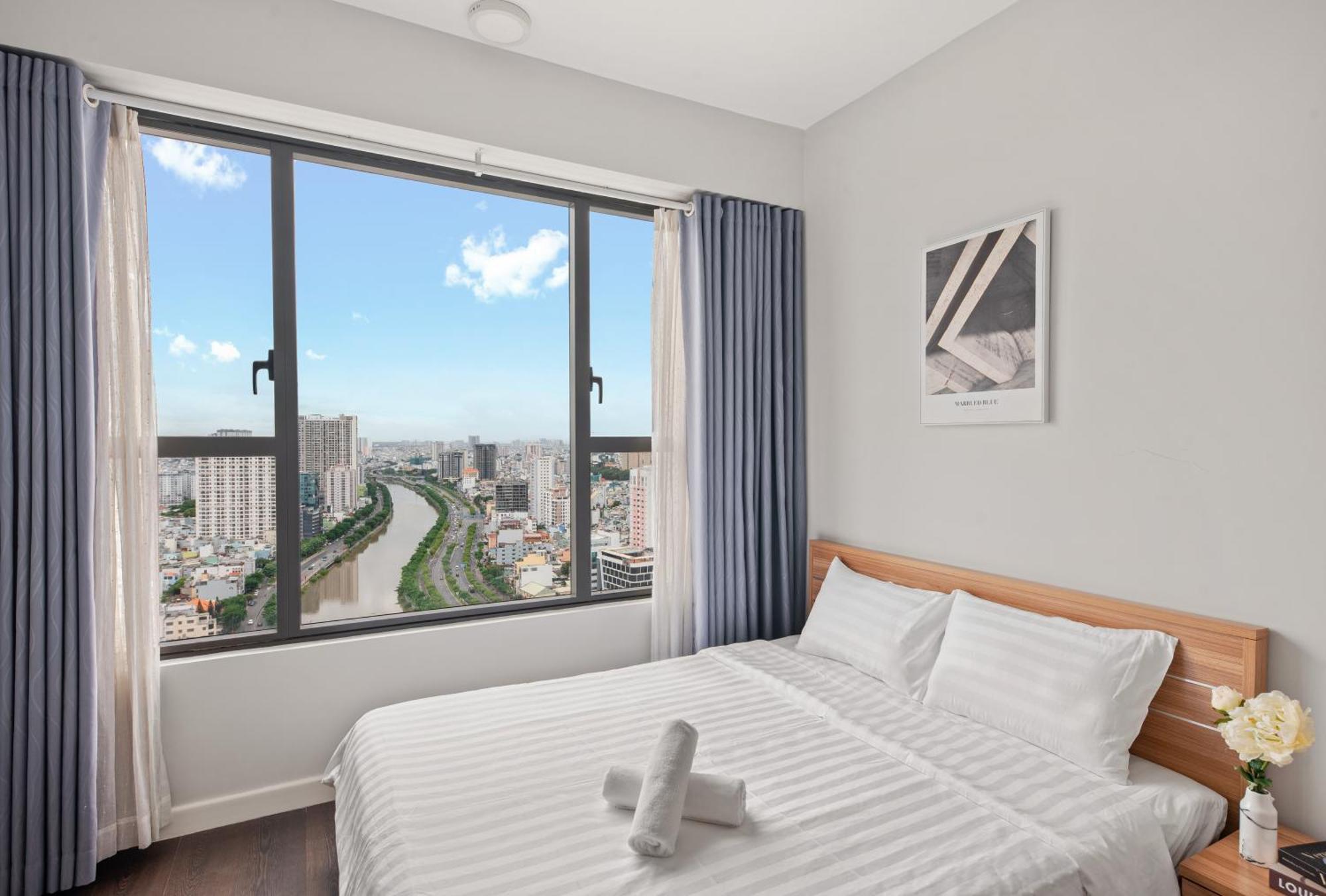 Stellar Cbd Rivergate Apartment - Pool - Free 4G Sim For 3 Nights Bandar Ho Chi Minh Luaran gambar